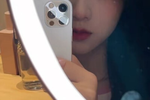 “211毕业当保安”本人已找到新工作曾陷“借母校引流”争议被约谈后遭开除仍视张雪峰为职业榜样