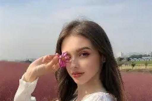 虞书欣黑料满屏热搜却 “绕道走”“欣浪虞乐” 资本作祟