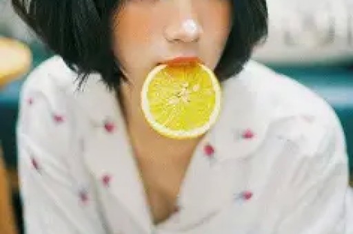 复出发新歌遭全网考古黑历史陈翔破防怒怼网友秒删动态劣迹艺人翻红彻底无望
