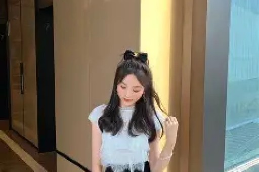 娱乐圈最渣女演员17任男友无缝衔接51岁的她稳嫁豪门